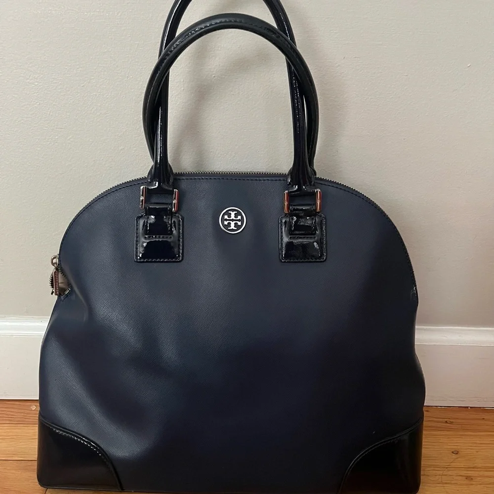 TORY BURCH navy blue dome Robinson tote bag, LN